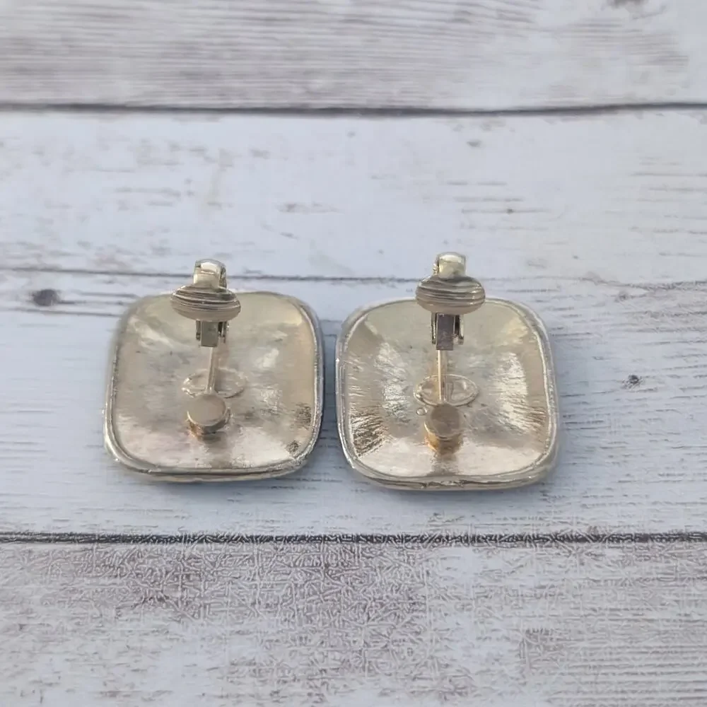 Vintage Clip On Earrings Dark Green & Gold Tone Retro Statement